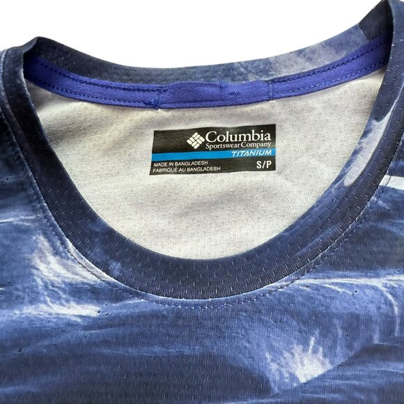 New NWOT Columbia Titanium Omni-Shade Rash Guard Swim Shirt.  Long Sleeve. Blue - Picture 4 of 11